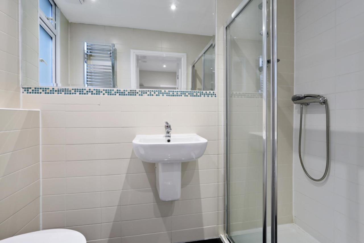 Smart Stay Studio Flat London Luaran gambar